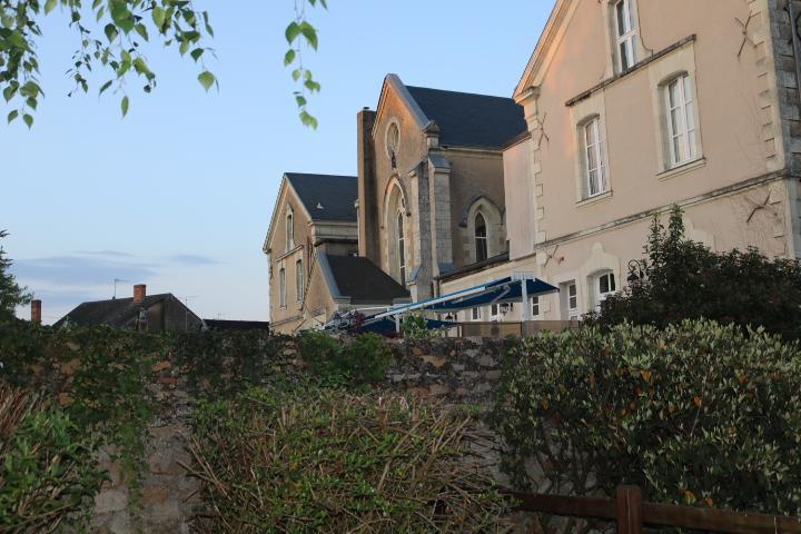 Logis Le Port Saint Aubin Hotel Morannes sur Sarthe-Daumeray Exterior foto